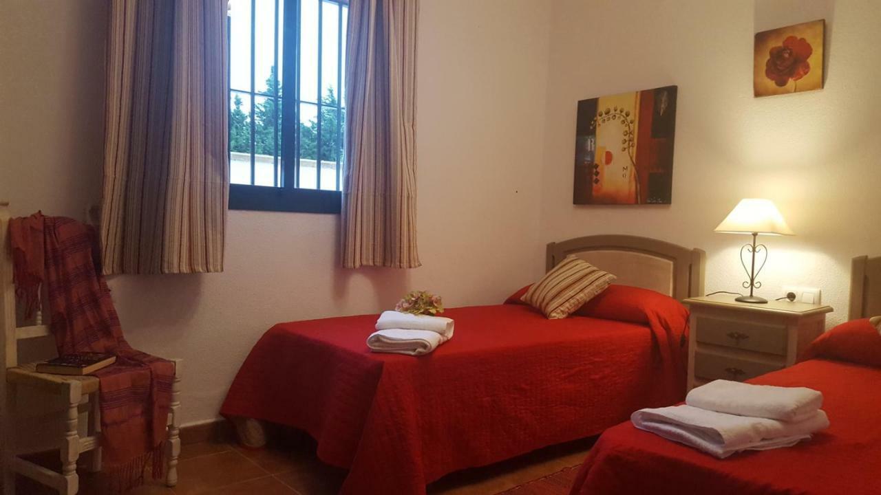 Chalet Las Adelfas Chaparrillo 콘일데라프론테라 외부 사진