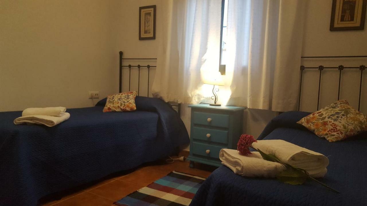 Chalet Las Adelfas Chaparrillo 콘일데라프론테라 외부 사진