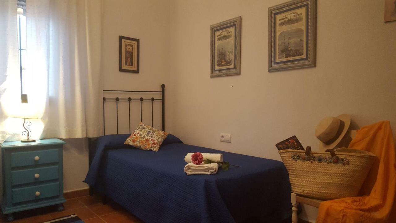 Chalet Las Adelfas Chaparrillo 콘일데라프론테라 외부 사진
