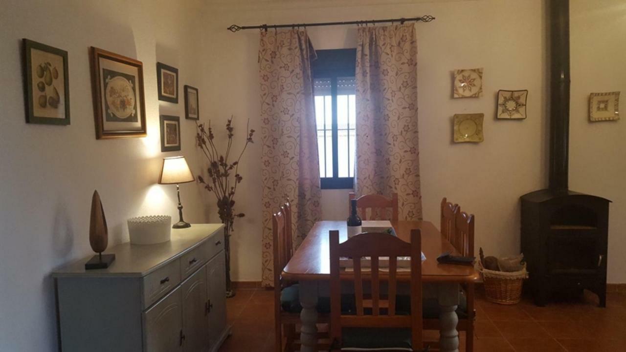 Chalet Las Adelfas Chaparrillo 콘일데라프론테라 외부 사진