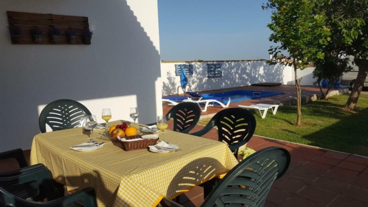 Chalet Las Adelfas Chaparrillo 콘일데라프론테라 외부 사진